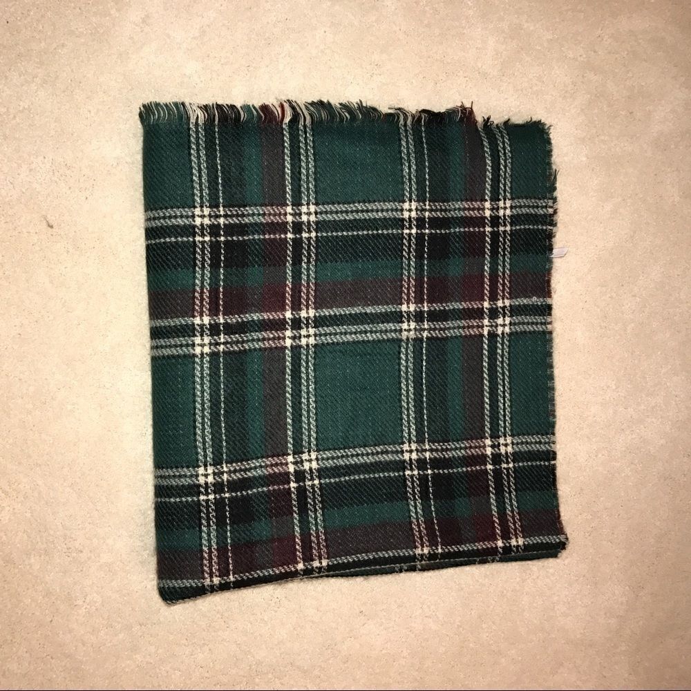 Reversible large scarf - Picture 2 of 2